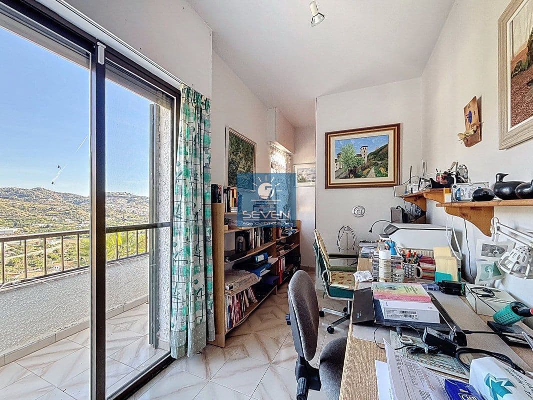 3 sypialnia Dom blizniak na sprzedaż w La Herradura z garażem - 650 000 € (Ref: 9755502)