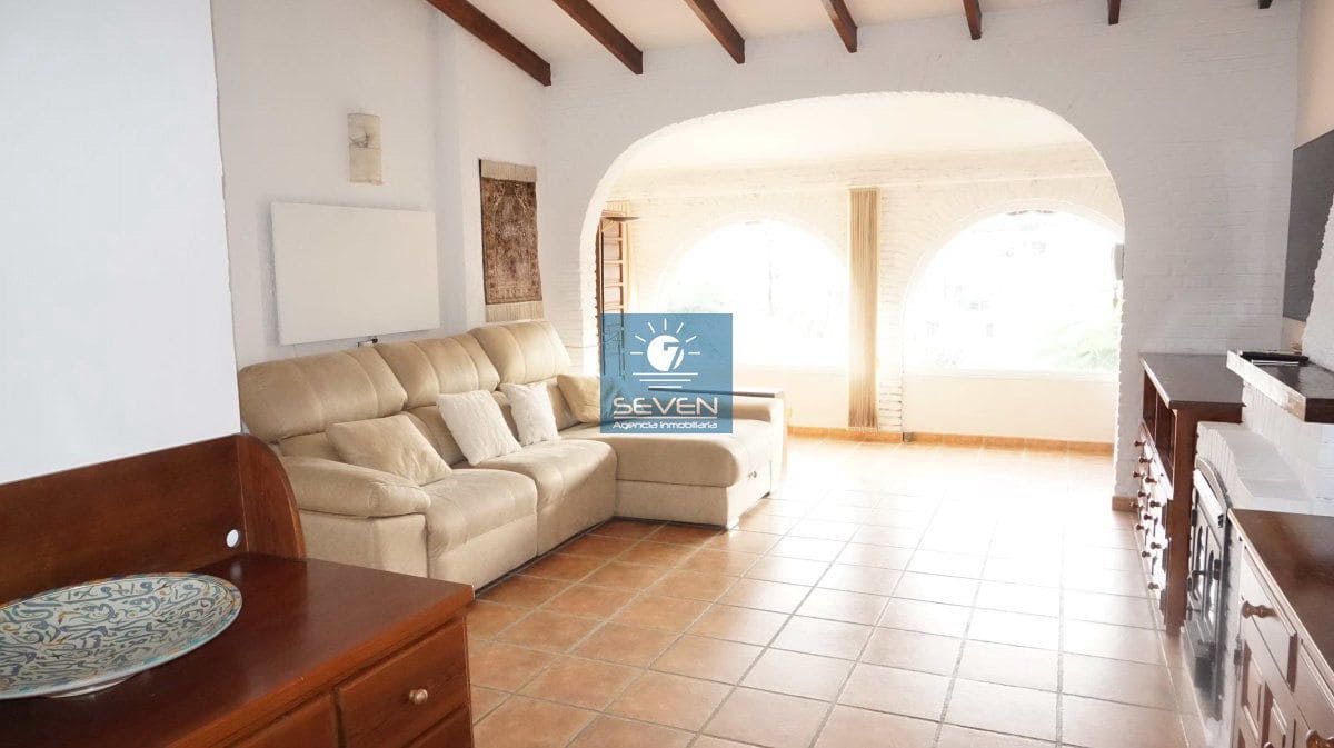 3 slaapkamer Villa te koop in Almunecar met garage - € 550.000 (Ref: 9761747)