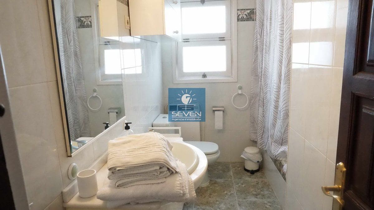 3 slaapkamer Villa te koop in Almunecar met garage - € 550.000 (Ref: 9761747)