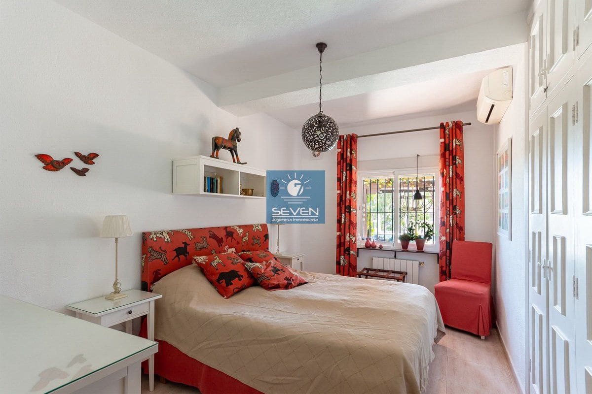 3 sovrum Villa för semesterbostäder i Almunecar med garage - 2 000 € (Ref: 9763528)