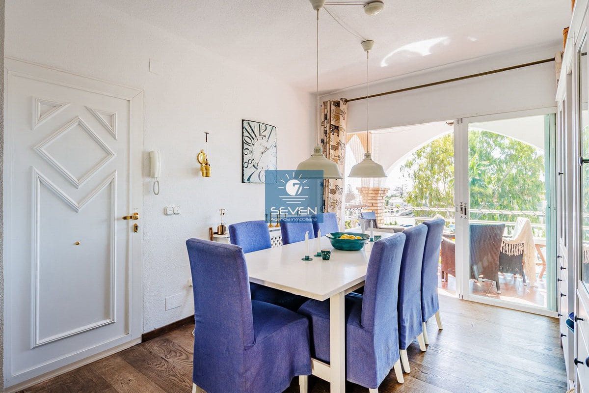 3 soveværelse Villa til leje i Almunecar med swimmingpool garage - € 2.000 (Ref: 9763529)