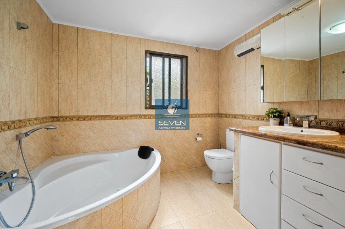 4 camera da letto Villa in vendita in Almunecar - 575.000 € (Rif: 9777845)