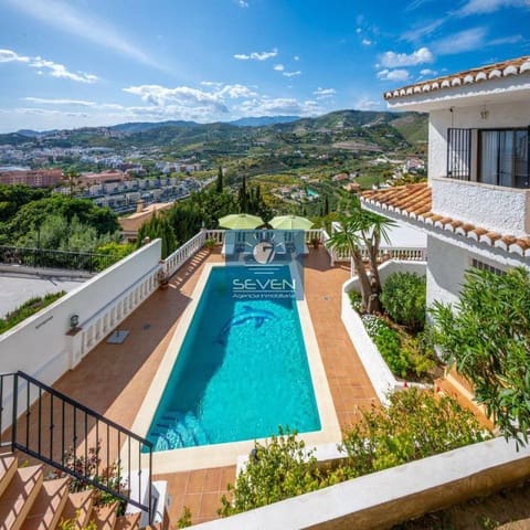 4 sypialnia Willa na sprzedaż w Almuñécar - 575 000 € (Ref: 9777845)