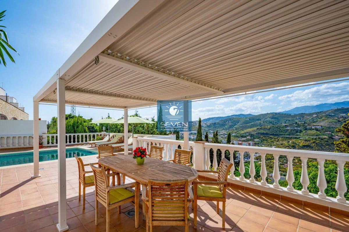 4 camera da letto Villa in vendita in Almunecar - 575.000 € (Rif: 9777845)