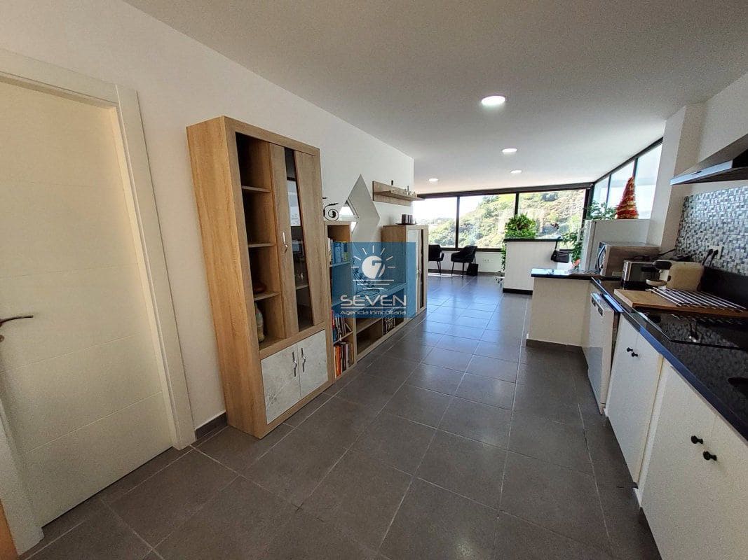 4 soveværelse Byhus til salg i Almunecar med garage - € 469.000 (Ref: 9794273)