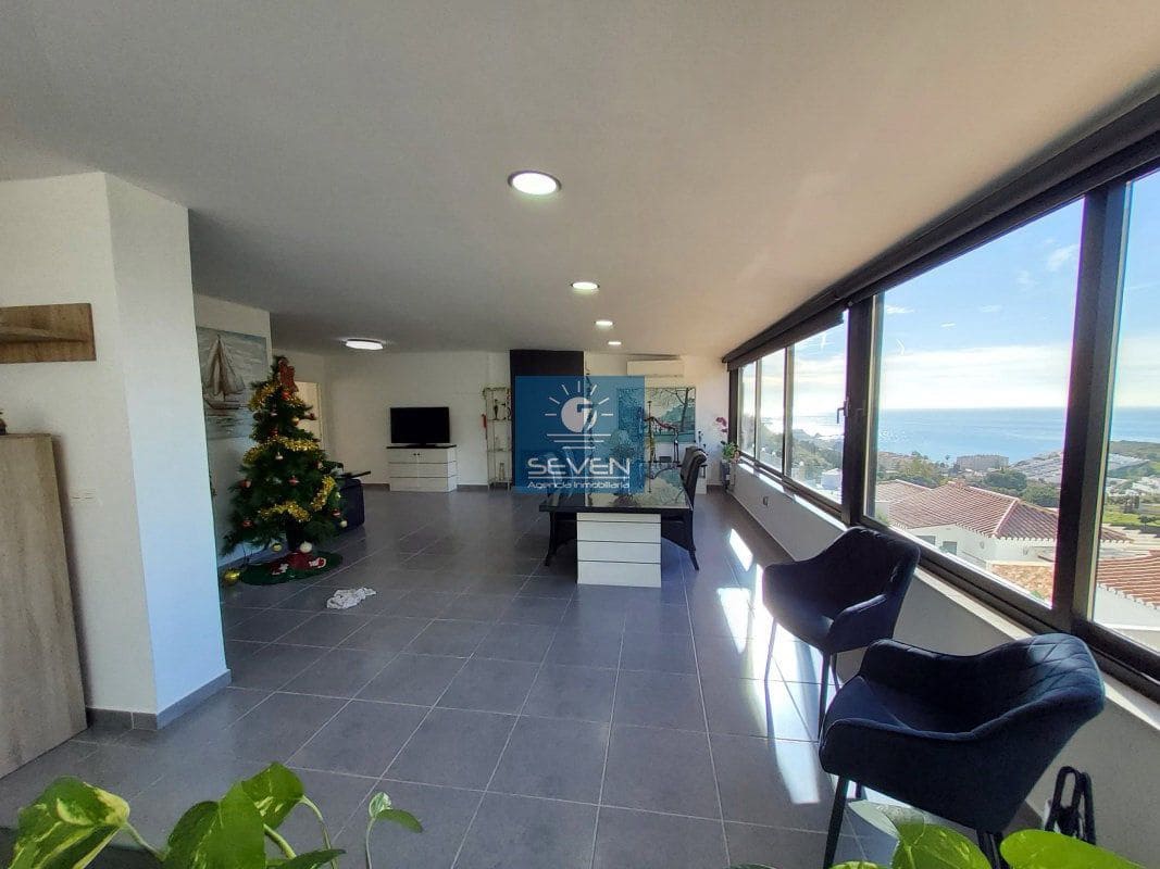 4 soveværelse Byhus til salg i Almunecar med garage - € 469.000 (Ref: 9794273)