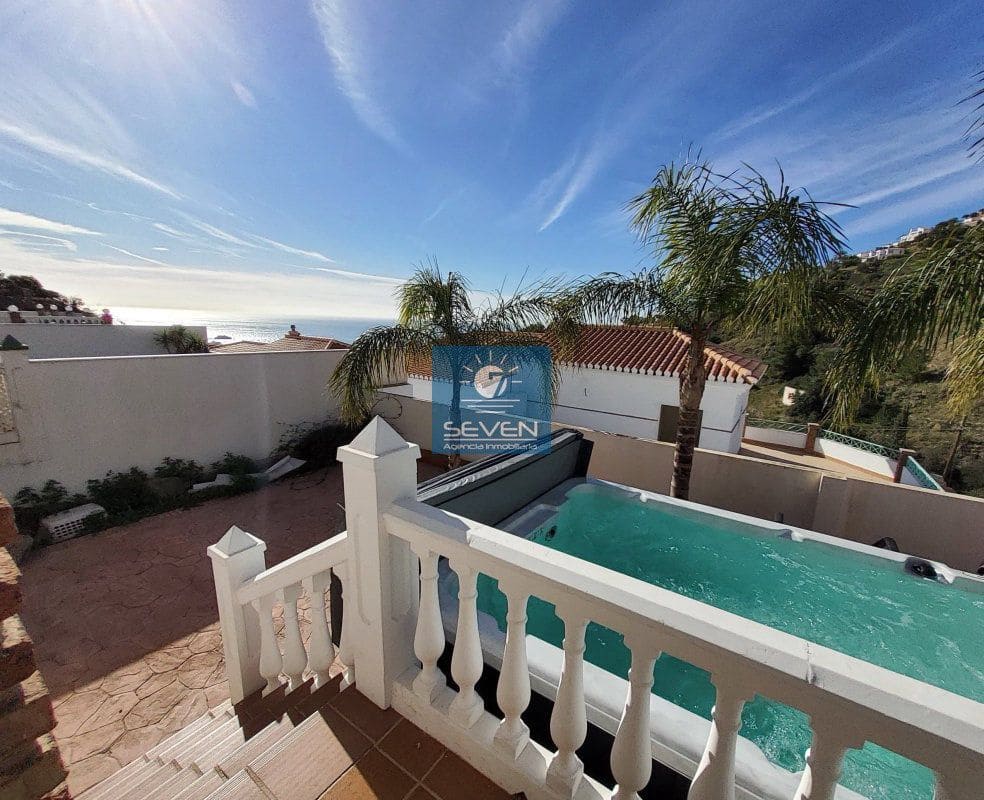 4 soveværelse Byhus til salg i Almunecar med garage - € 469.000 (Ref: 9794273)