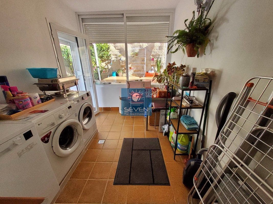 4 soveværelse Byhus til salg i Almunecar med garage - € 469.000 (Ref: 9794273)