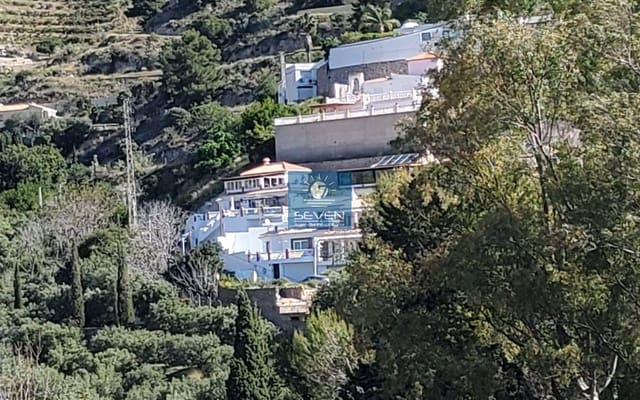 4 soveværelse Byhus til salg i Almuñécar med garage - € 469.000 (Ref: 9794273)