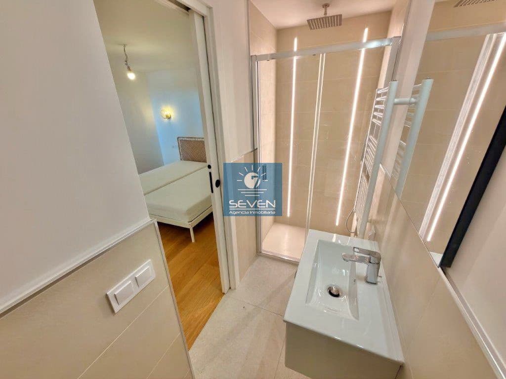3 bedroom Townhouse for sale in La Herradura - € 370,000 (Ref: 9811410)
