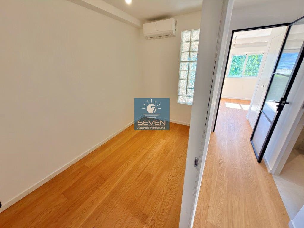 3 bedroom Townhouse for sale in La Herradura - € 370,000 (Ref: 9811410)