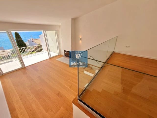 3 bedroom Townhouse for sale in La Herradura, Almuñécar - € 370,000 (Ref: 9811410)