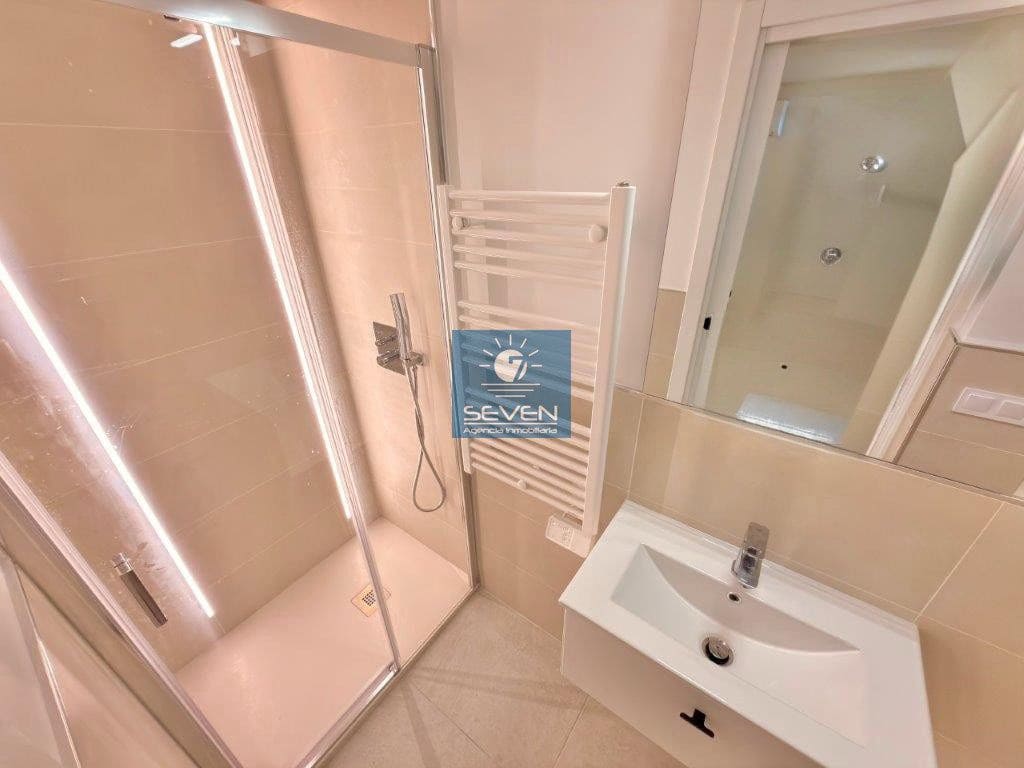 3 bedroom Townhouse for sale in La Herradura - € 370,000 (Ref: 9811410)