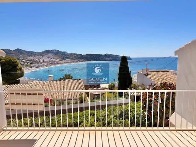 3 bedroom Townhouse for sale in La Herradura, Almuñécar - € 370,000 (Ref: 9811410)