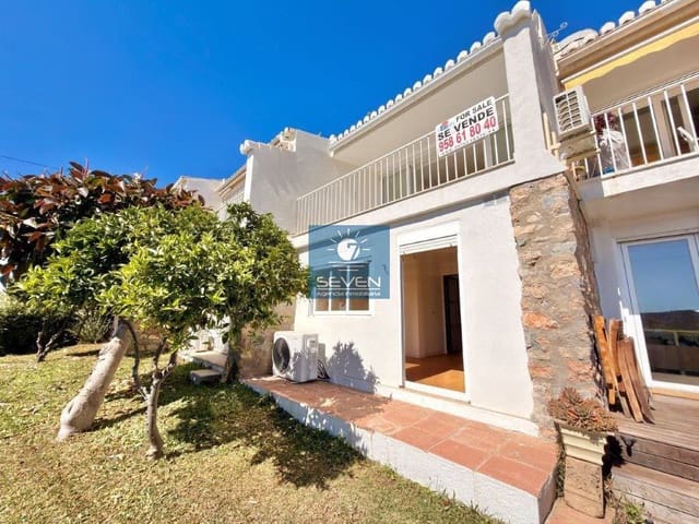 3 bedroom Townhouse for sale in La Herradura, Almuñécar - € 370,000 (Ref: 9811410)