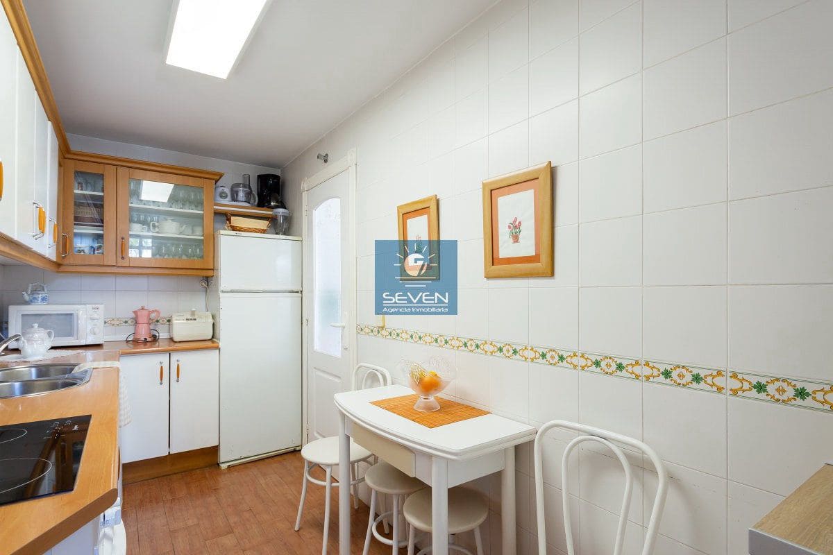 2 sovrum Lägenhet till salu i Almunecar med garage - 290 000 € (Ref: 9824766)