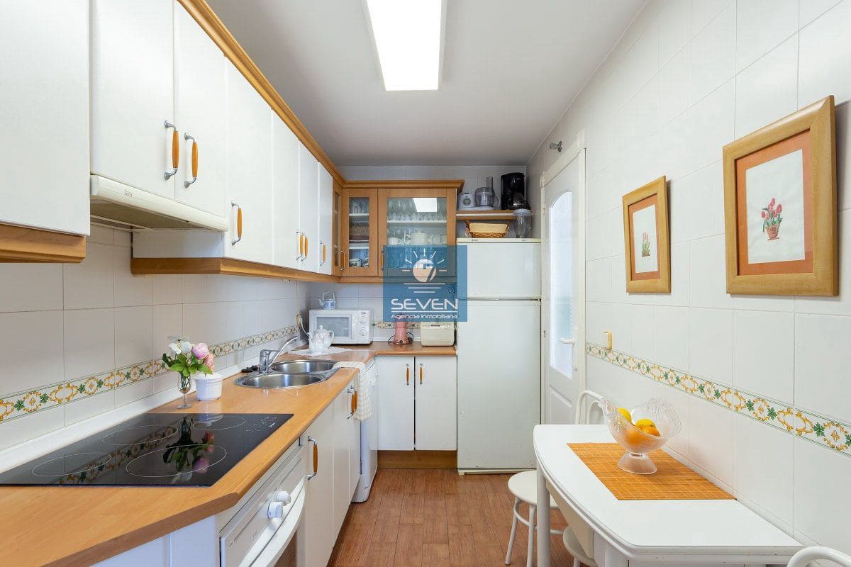 2 sovrum Lägenhet till salu i Almunecar med garage - 290 000 € (Ref: 9824766)