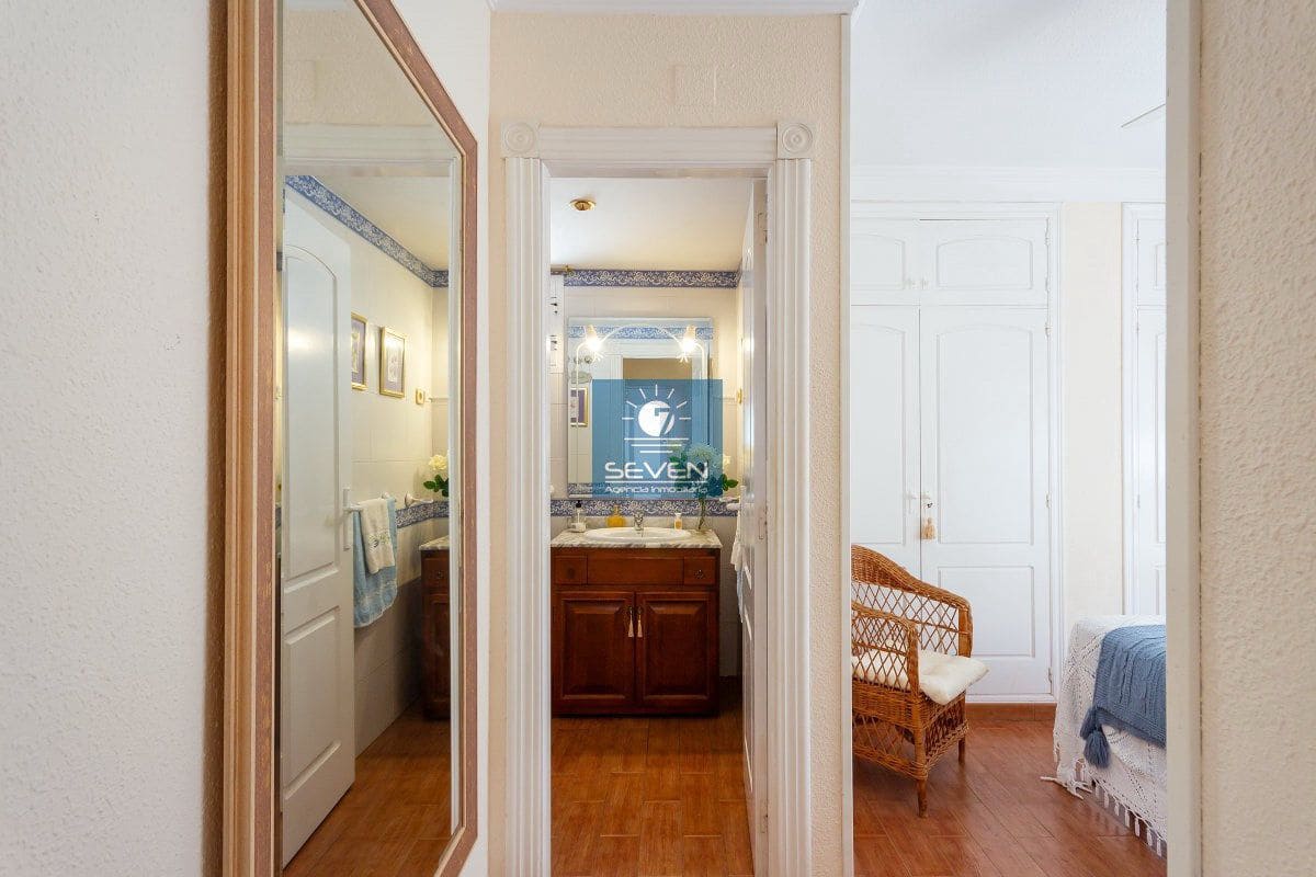 2 sovrum Lägenhet till salu i Almunecar med garage - 290 000 € (Ref: 9824766)