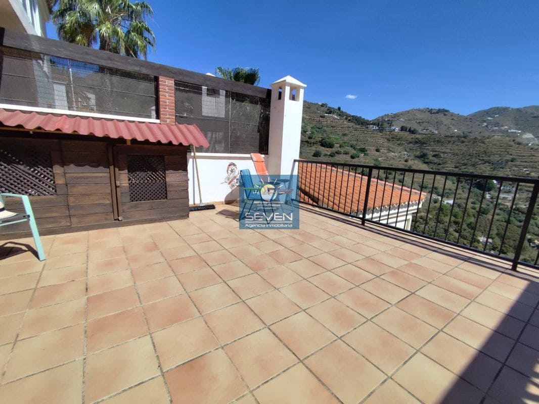3 bedroom Townhouse for sale in Almunecar - € 280,000 (Ref: 9836192)