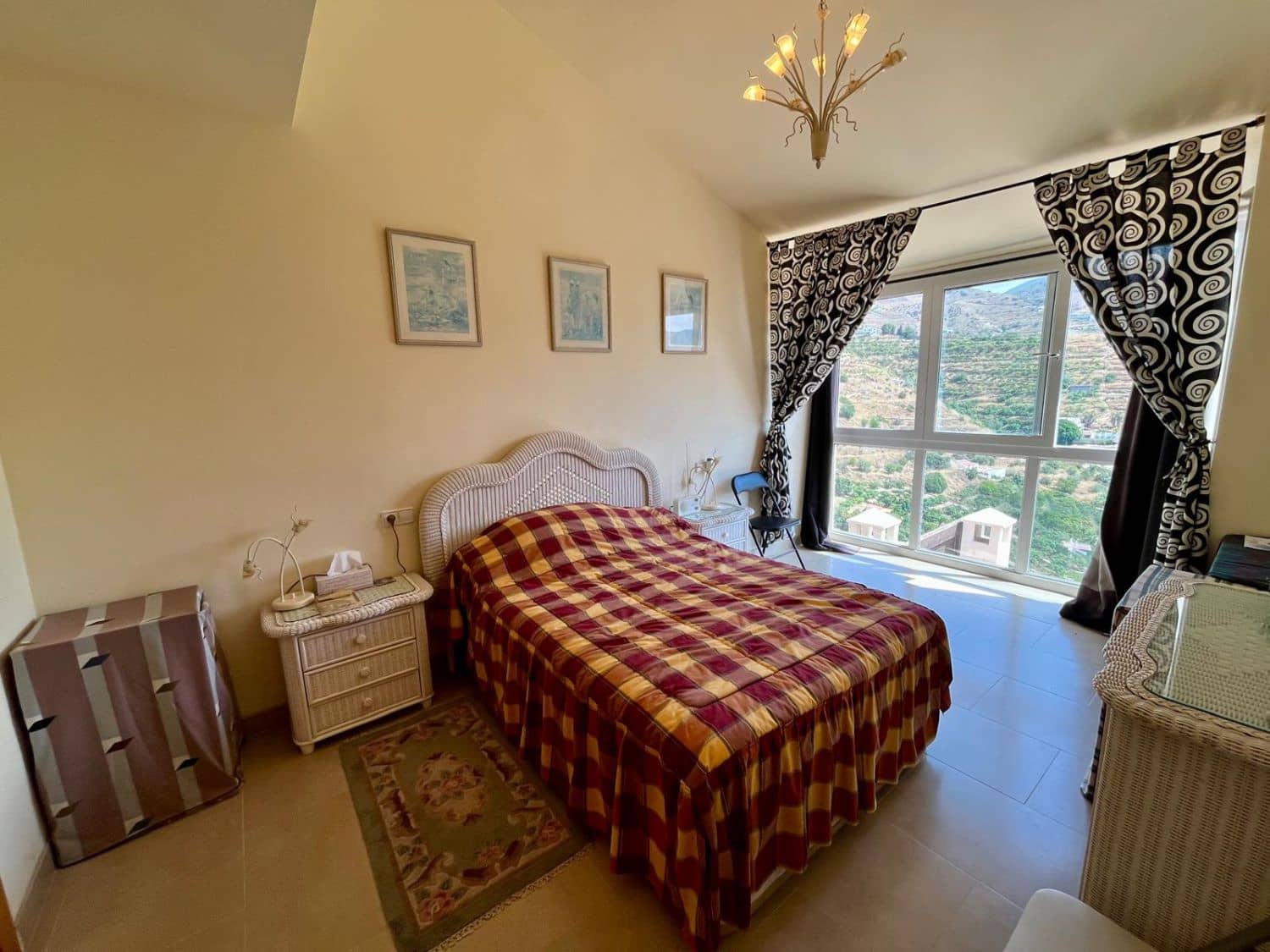3 bedroom Townhouse for sale in Almunecar with pool - € 280,000 (Ref: 9836192)