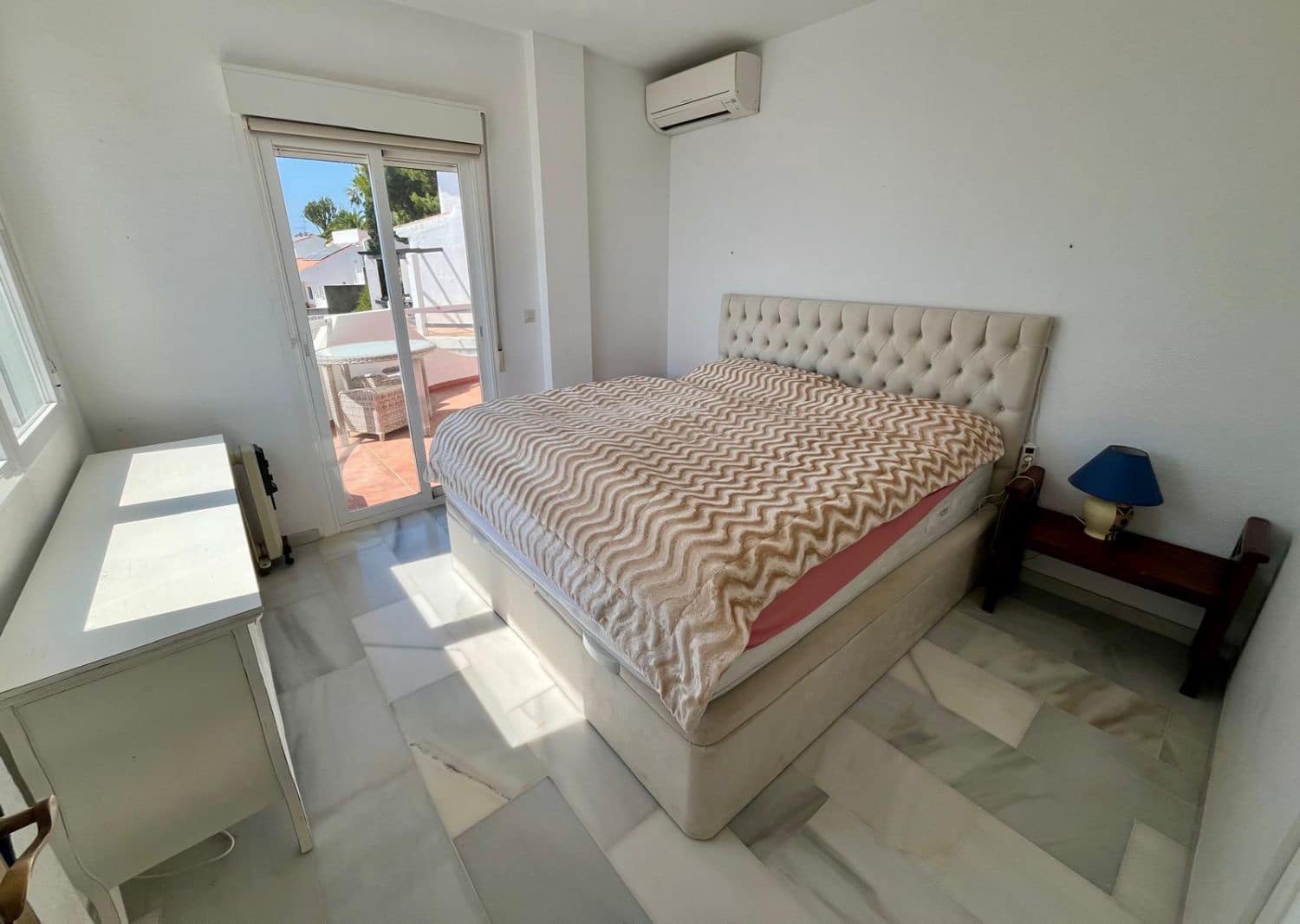 2 sypialnia Willa na sprzedaż w Almunecar z basenem garażem - 630 000 € (Ref: 9850980)