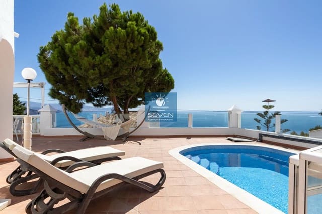 2 Zimmer Villa zu verkaufen in Almuñécar mit Pool Garage - 598.000 € (Ref: 9850980)