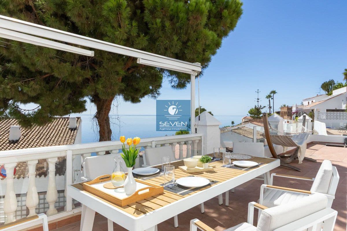 2 bedroom Villa for sale in Almunecar with pool garage - € 598,000 (Ref: 9850980)