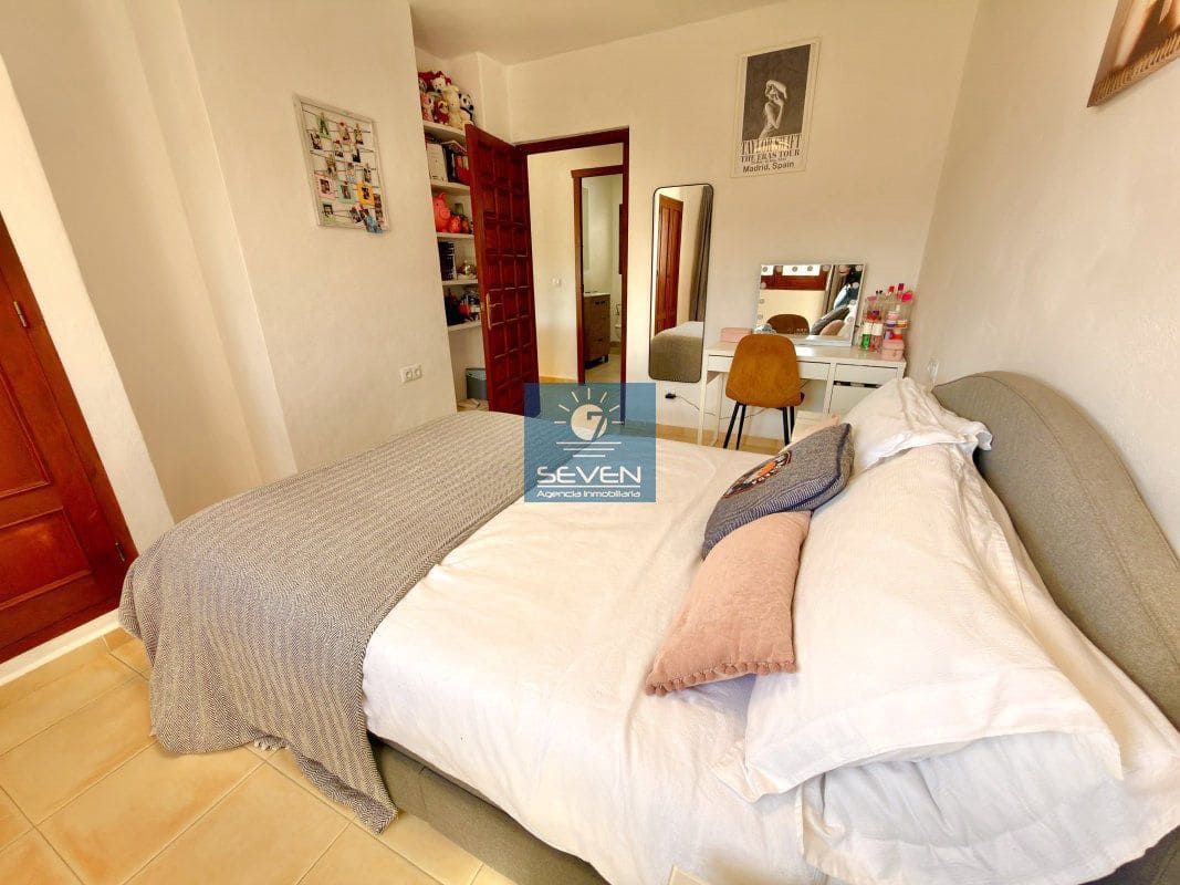 3 bedroom Villa for sale in La Herradura with garage - € 850,000 (Ref: 9861702)