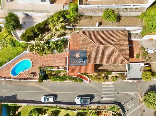 3 slaapkamer Villa te koop in La Herradura, Almuñécar met garage - € 850.000 (Ref: 9861702)