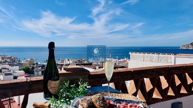 4 camera da letto Casa in vendita in La Herradura, Almuñécar con garage - 699.000 € (Rif: 9889998)