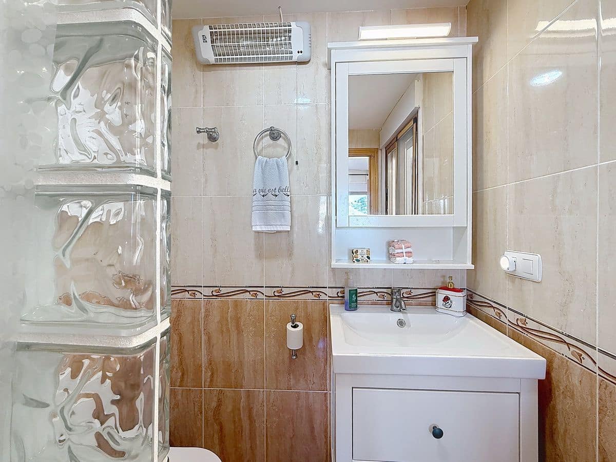 4 bedroom Villa for sale in Cotobro with pool garage - € 749,000 (Ref: 9941964)