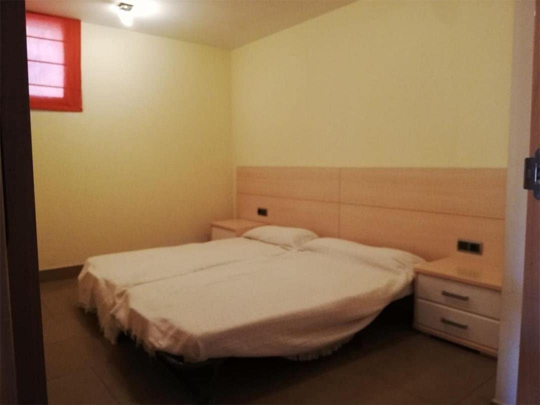 5 sypialnia Willa na sprzedaż w Alfaz del Pi / L'Alfas del Pi z basenem garażem - 550 000 € (Ref: 9241035)