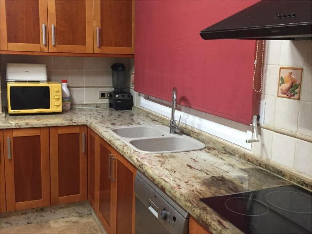 5 sypialnia Willa na sprzedaż w Alfaz del Pi / L'Alfas del Pi z basenem garażem - 550 000 € (Ref: 9241035)