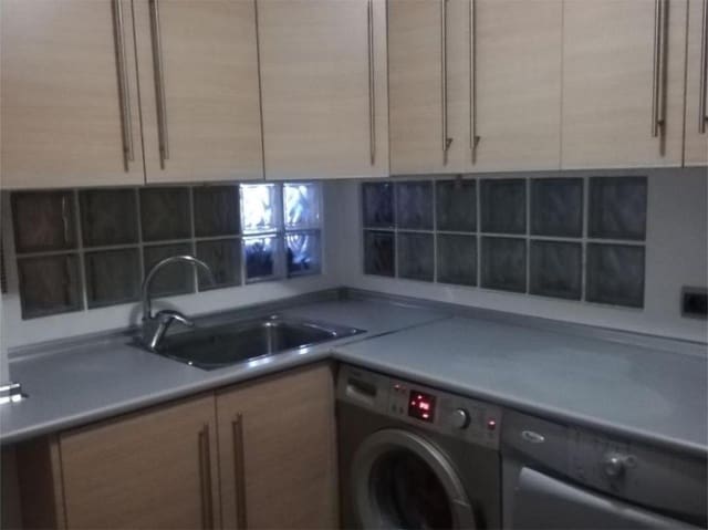 5 sypialnia Willa na sprzedaż w Escandinavia - Cautivador, Alfaz del Pi / L'Alfàs del Pi z basenem garażem - 550 000 € (Ref: 9241035)