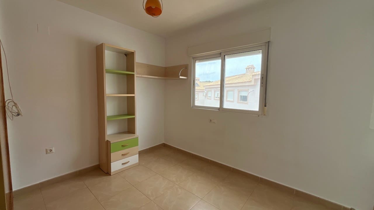 2 soverom Kjedet enebolig til salgs i Polop med svømmebasseng garasje - € 223 000 (Ref: 9241037)