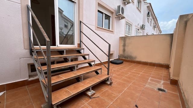 2 makuuhuone Paritalo myytävänä paikassa Polop mukana uima-altaan 
autotalli - 223 000 € (Ref: 9241037)