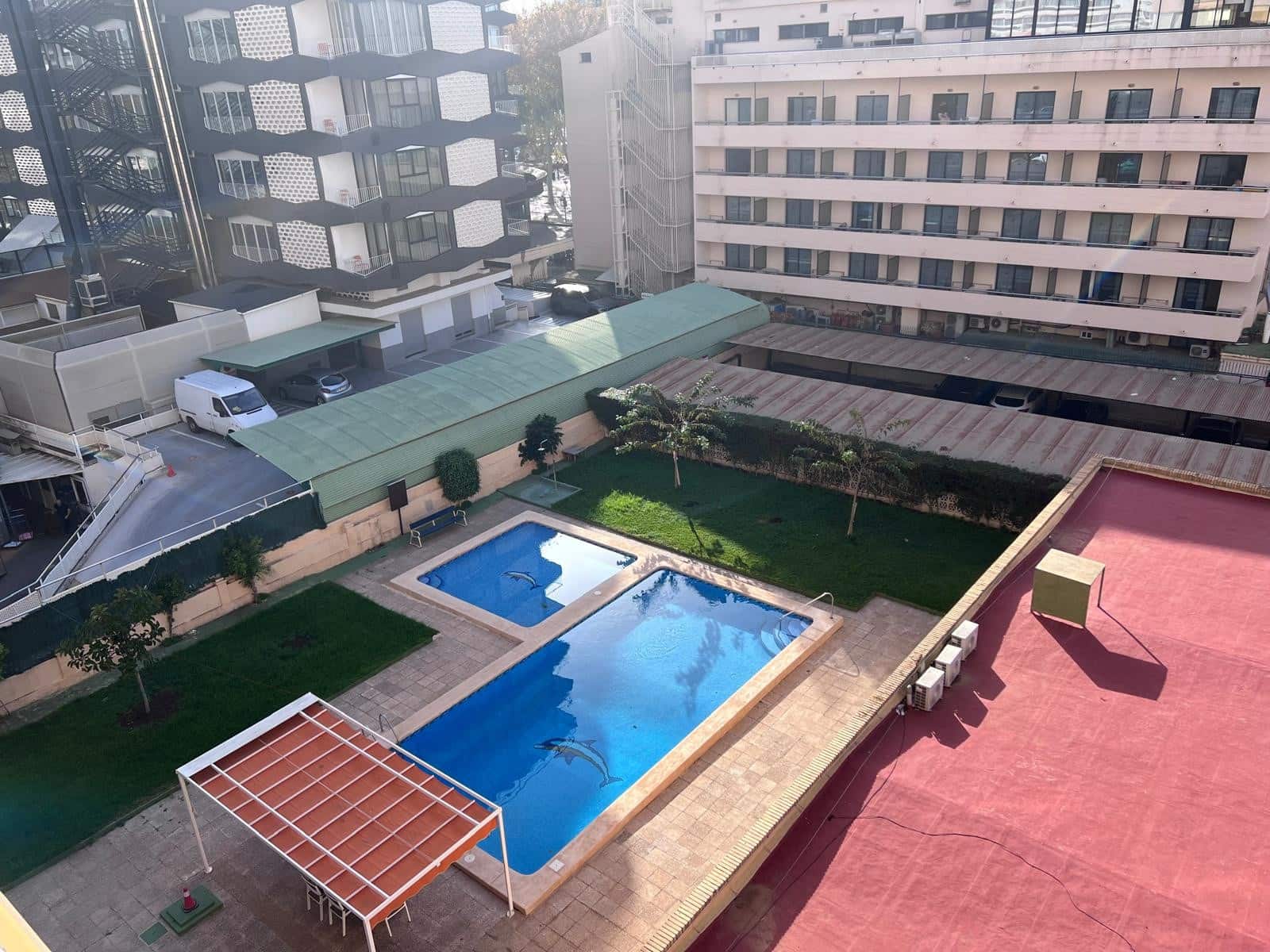 Apartamento de 1 habitación en Benidorm en venta con piscina garaje - 240.000 € (Ref: 9241040)