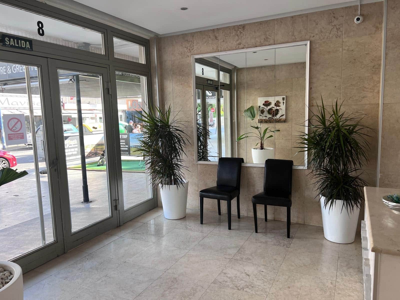 Apartamento de 1 habitación en Benidorm en venta con piscina garaje - 240.000 € (Ref: 9241040)