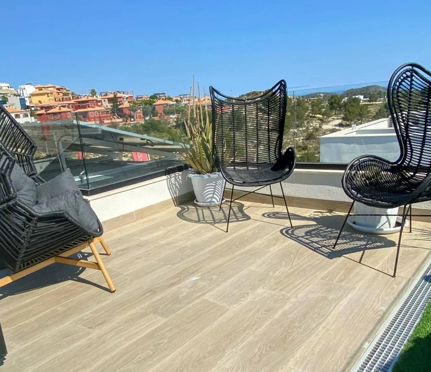 4 bedroom Villa for sale in Finestrat with pool garage - € 799,000 (Ref: 9241045)