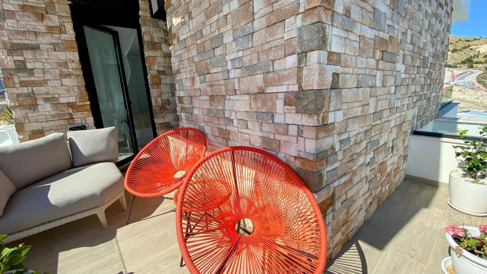 4 bedroom Villa for sale in Finestrat with pool garage - € 799,000 (Ref: 9241045)