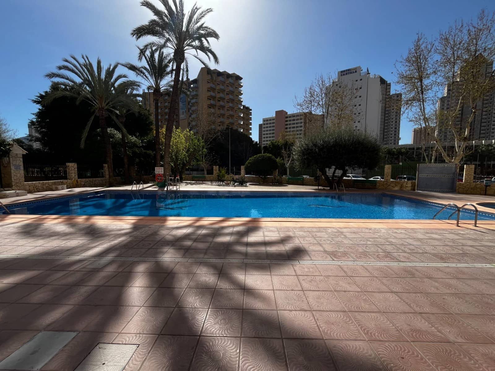 2 sypialnia Apartament przy plaży na sprzedaż w Benidorm z basenem garażem - 204 000 € (Ref: 9241048)