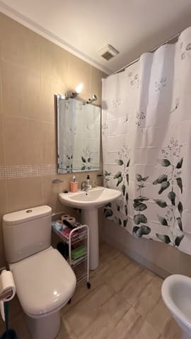 2 makuuhuone Huoneisto lomavuokrausta paikassa Via Parque, Benidorm mukana uima-altaan 
autotalli - 1 200 € (Ref: 9241051)