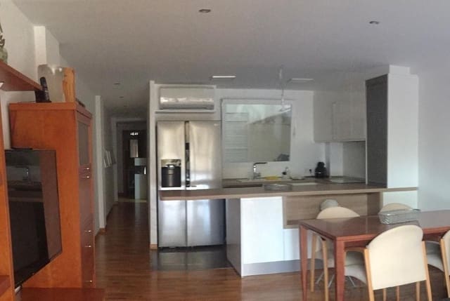 3 makuuhuone Ranta-asunto myytävänä paikassa Casco Antiguo - Puerto, Benidorm - 309 000 € (Ref: 9241052)