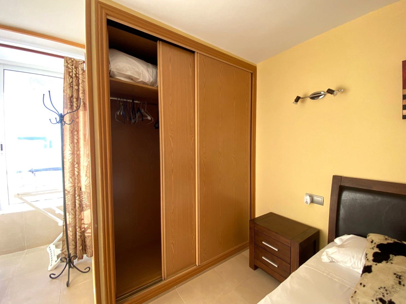 1 bedroom Beach Apartment for holiday rental in Benidorm with garage - € 1,800 (Ref: 9241053)