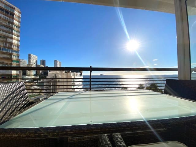   1 soveværelse   ferieStrandlejlighed i Levante, Benidorm med   garage  - € 1.800 (Ref: 9241053)