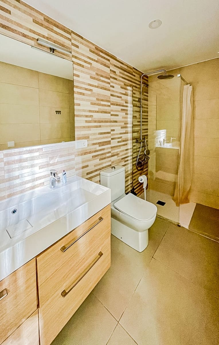 4 sypialnia Willa na sprzedaż w La Nucia z basenem garażem - 580 000 € (Ref: 9241055)