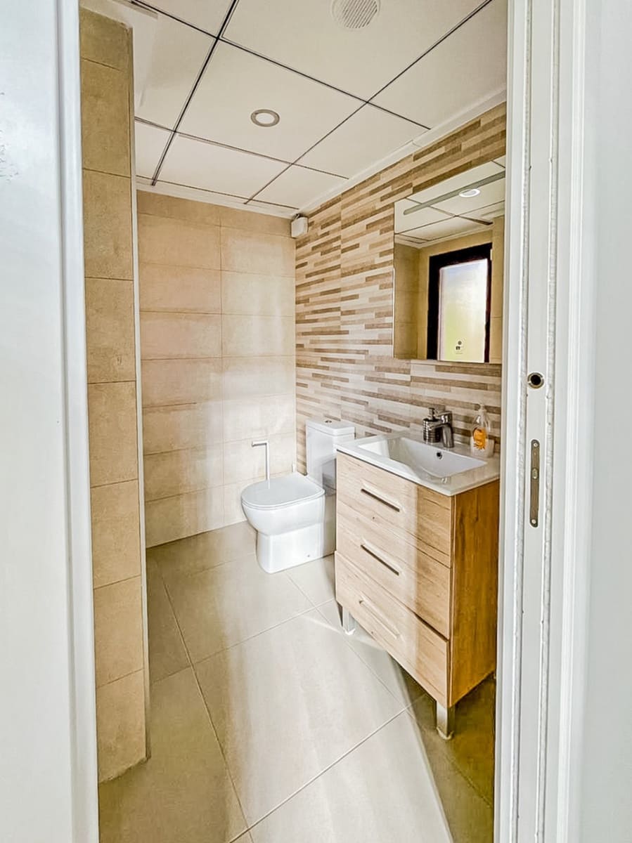 4 sypialnia Willa na sprzedaż w La Nucia z basenem garażem - 580 000 € (Ref: 9241055)