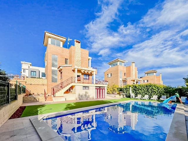 4 soverom Villa til salgs i Barranco Hondo - Varadero  , La Nucia med svømmebasseng garasje - € 580 000 (Ref: 9241055)