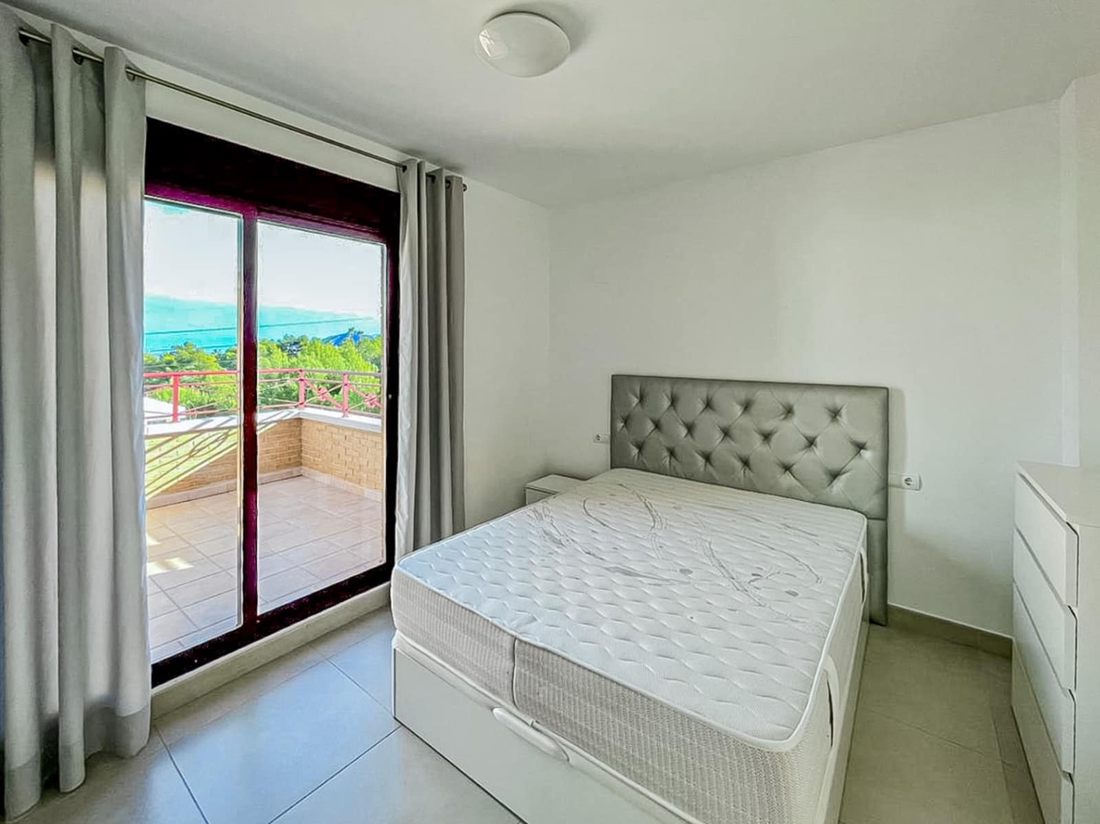 4 sypialnia Willa na sprzedaż w La Nucia z basenem garażem - 580 000 € (Ref: 9241055)