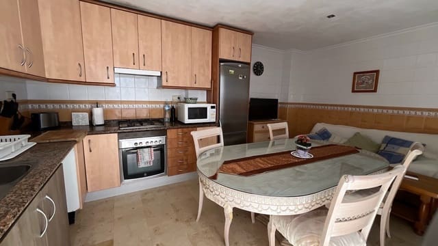 4 soveværelse Byhus til salg i La Nucia Pueblo  , La Nucia med garage - € 307.000 (Ref: 9241056)